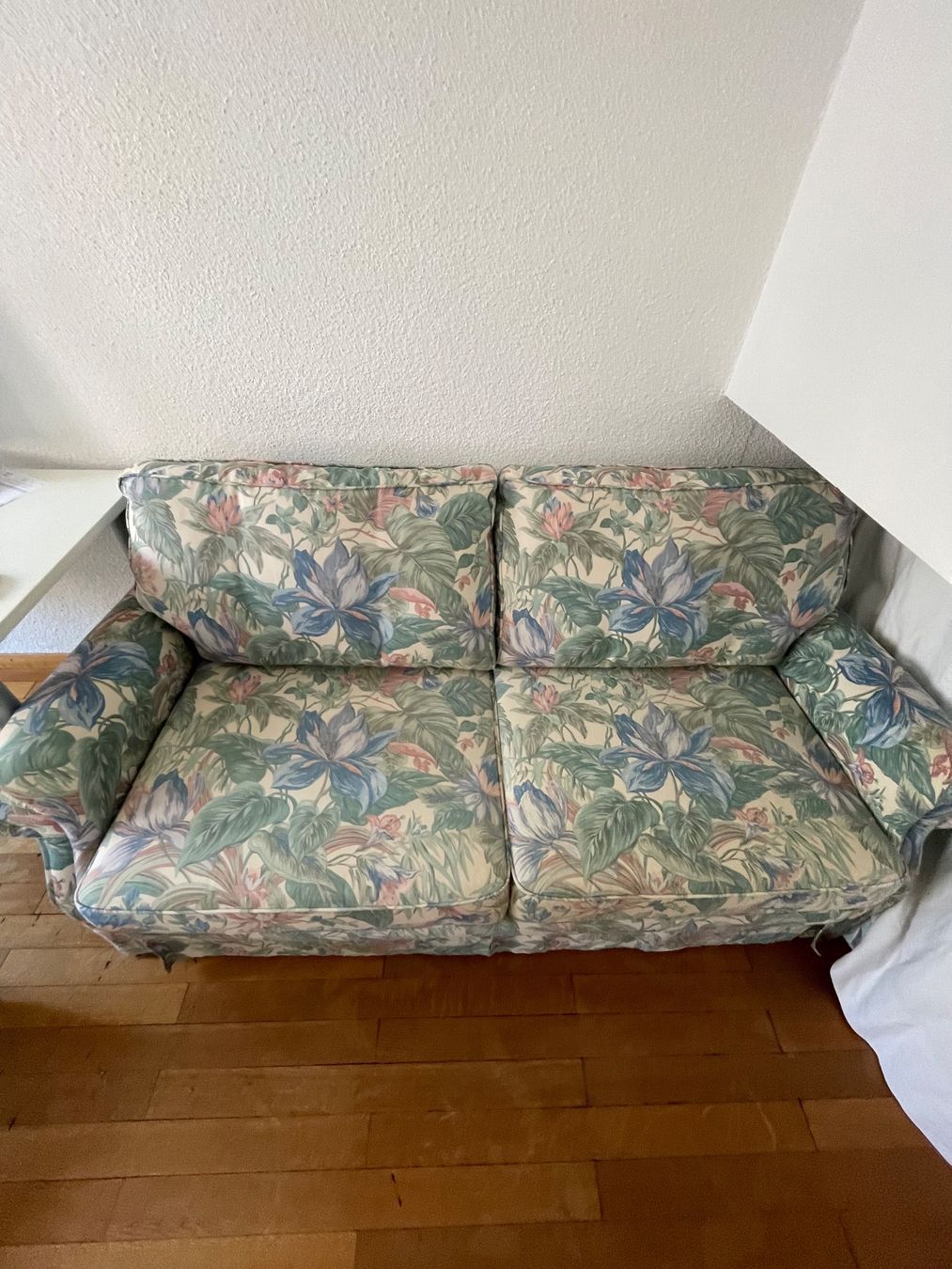 Sofas: Sofa / Bettsofa, 140 x 200 cm – D'occasion à Zürich par san_z75z