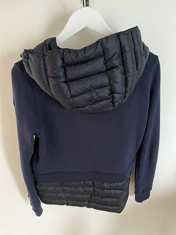 Giacche: Moncler Kapuzenjacke – Usato da Rapperswil BE venduto da hugo1112 1