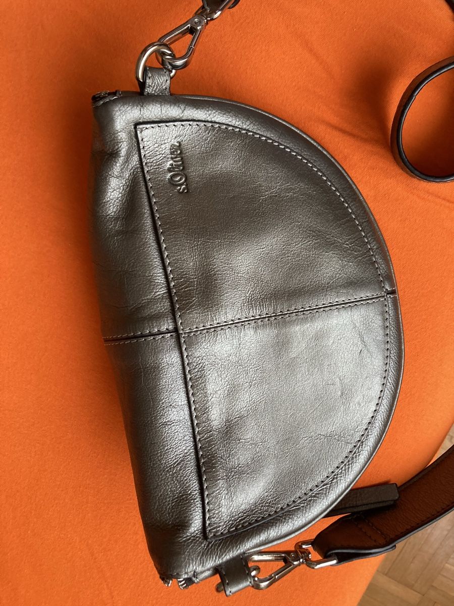 S.Oliver Borse da donna: Silberne Bauchtasche der Marke sOliver – Usato da Geroldswil venduto da schaelli-1 2