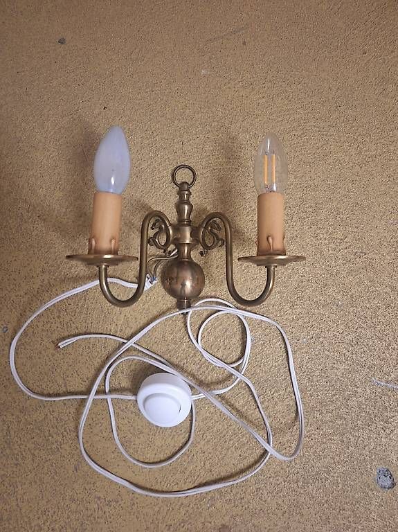Lampen: Messing Wandlampe Drachen antik 2 flammig – Gebraucht aus Schwerzenbach von Dee_z