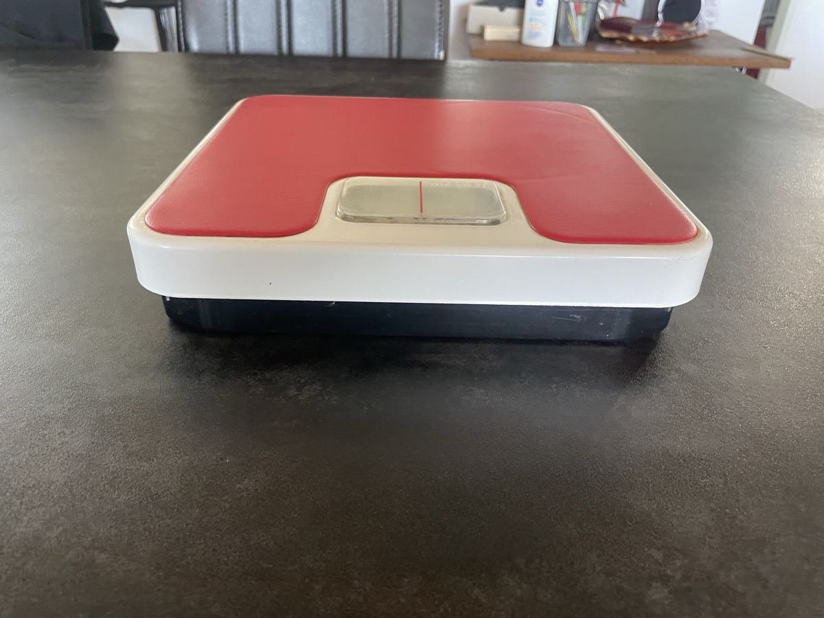 Bilance pesapersone: Balance Vintage Hanson Sky Rouge – Usato da Vallamand venduto da Bricbracbroc82 4