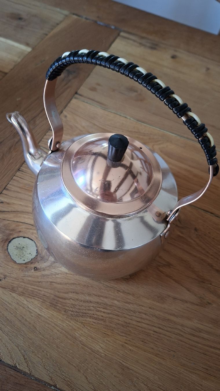 Théières: Rose Kupfer Tee-/ Kaffeekanne – D'occasion à Leuzigen par Likeacharmer 1