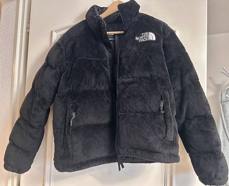 The North Face Nuptse Jacke schwarz Grösse M guter Zustand