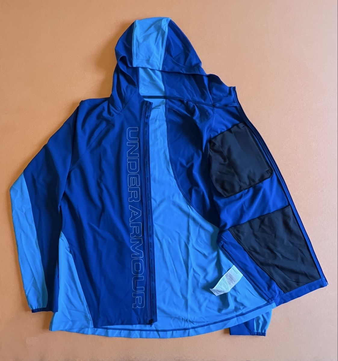 Under Armour Jacken: Under Armour Laufjacke – Neu (gemäss Beschreibung) aus Conters von sammy29 2