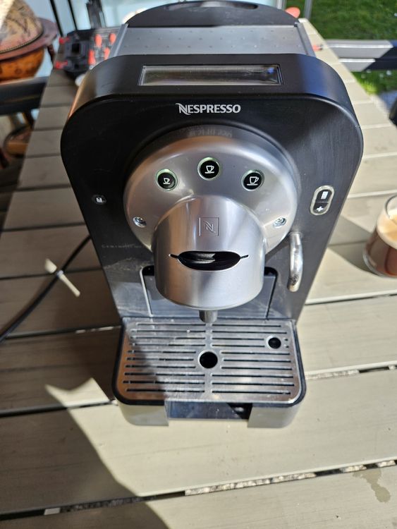 Machine Nespresso Pro Gemini CS100 | Petit Electroménager à Casablanca