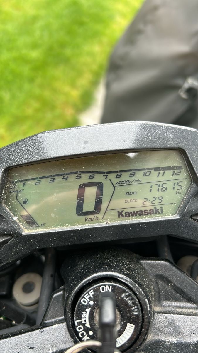 Kawasaki Strasse: Kawasaki Z125 – Gebraucht aus Muri AG von Kgp 4