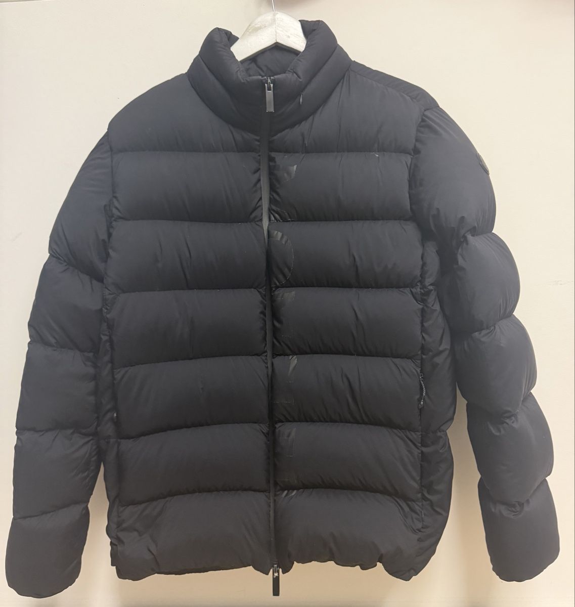 Moncler Giacche: Moncler Dieng taille 3 – Usato da Venthône venduto da No_broc