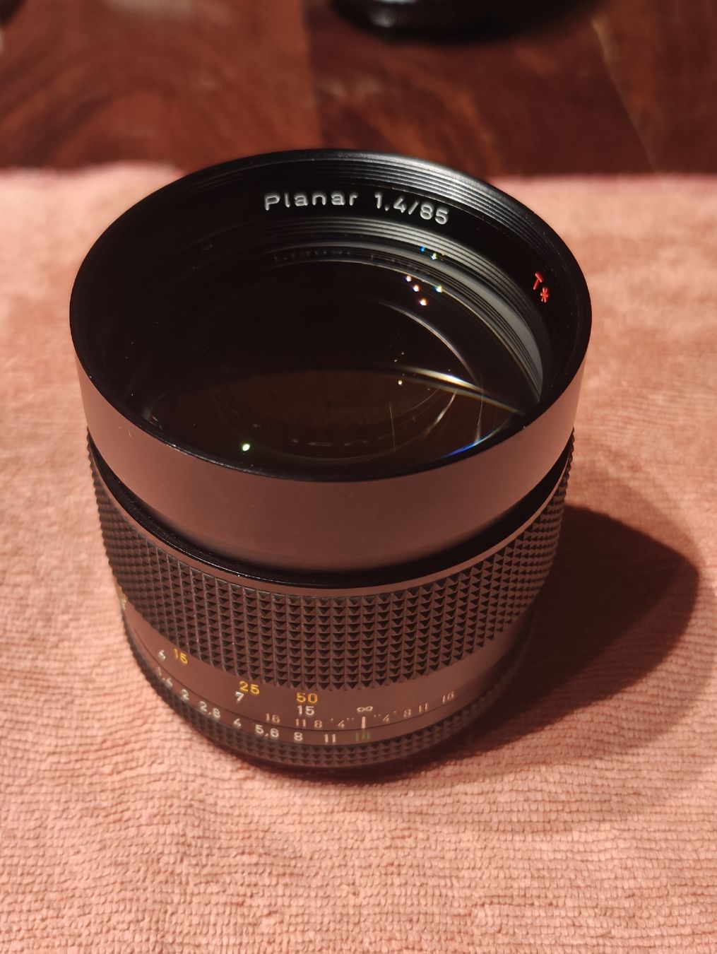 Zeiss Obiettivi: Gönn Dir! Zeiss Planar 85mm 1.4 Excellent – Usato da Malans GR venduto da mesmen 3