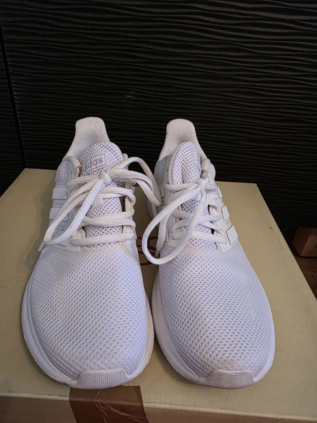 Adidas Damenschuhe: Adidas Gr. 37,5 – Gebraucht aus Pratteln von bea_bxv5