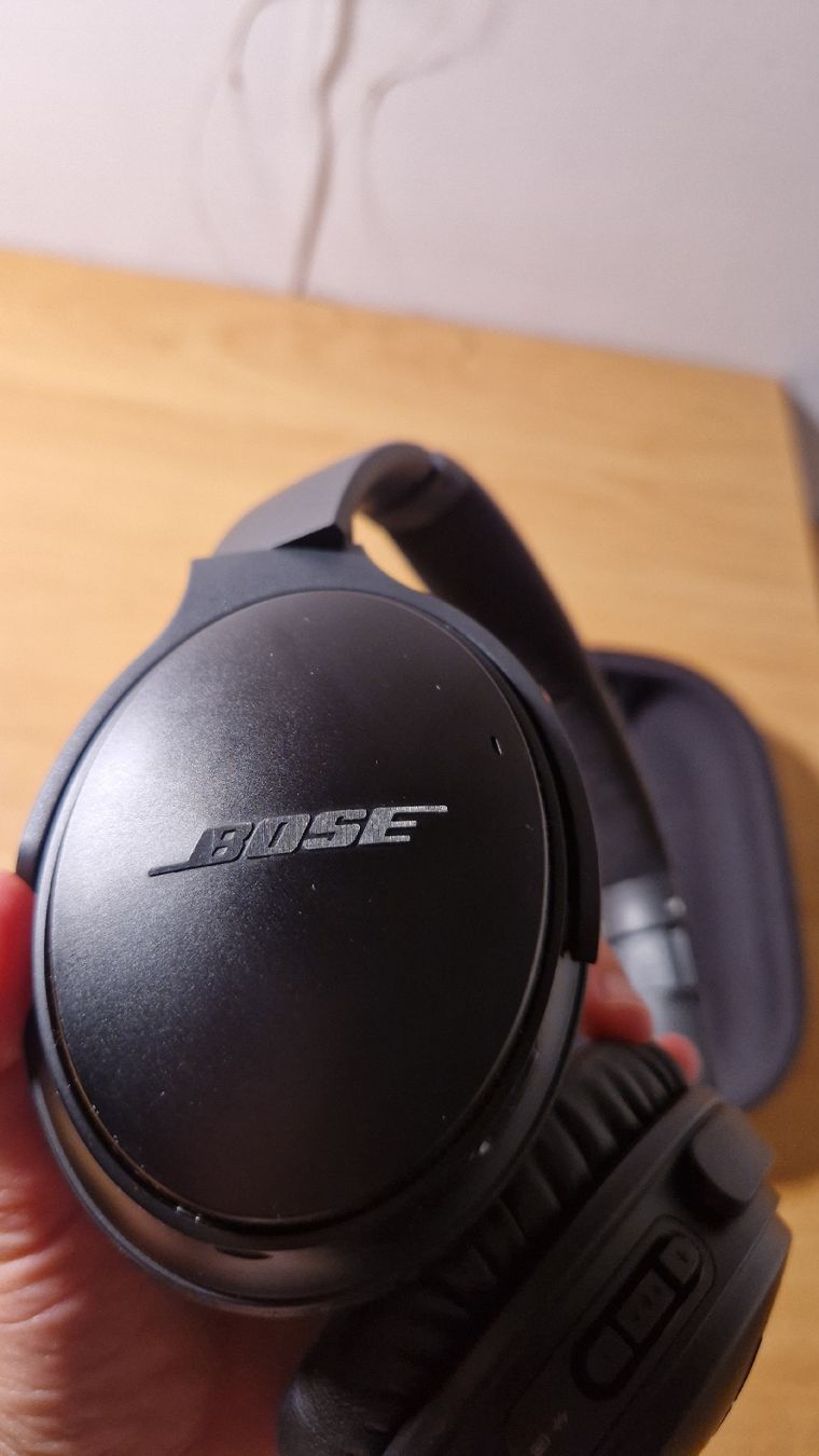 Bose Kopfhörer: Bose QuietComfort 35 II – Gebraucht aus Winterthur von Zuwenigplatz 1
