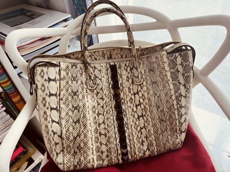 Valentino Garavani Rockstud Tasche beige/schwarz neuwertig