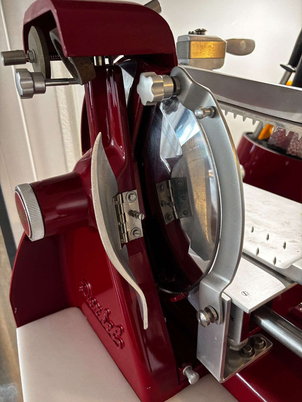 Berkel Elettrodomestici da cucina: Trancheuse BERKEL B2 sans pieds – Usato da Estavayer-le-Lac venduto da ber_dwj9 4