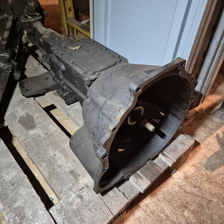 Tutti pezzi di ricambio auto: 4 Gang Getriebe vom RS2000 – Usato da Münchwilen TG venduto da Gearbox69 1