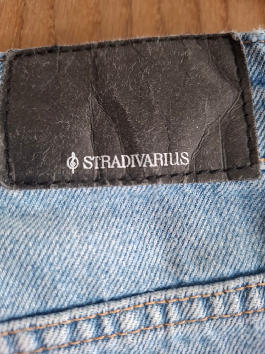 Stradivarius Jeans: Jeans Shorts Stradivarius Grösse 36 – Usato da Birmensdorf ZH venduto da M4rwin 3