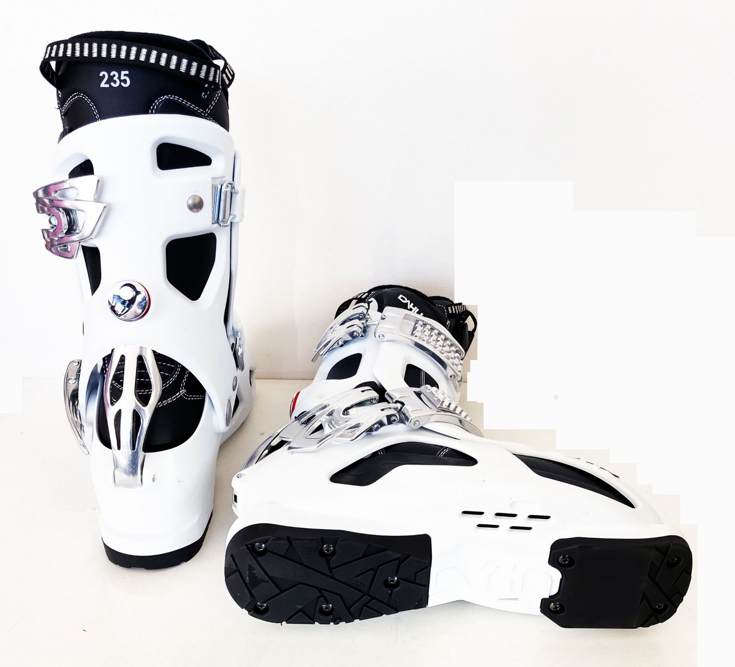 Scarpe da uomo: Skischuhe DAHU Gr. 24.0-24.5 FABRIKNEU – Nuovo (secondo la descrizione) da Brüttisellen venduto da SkiverkaufStepan 4