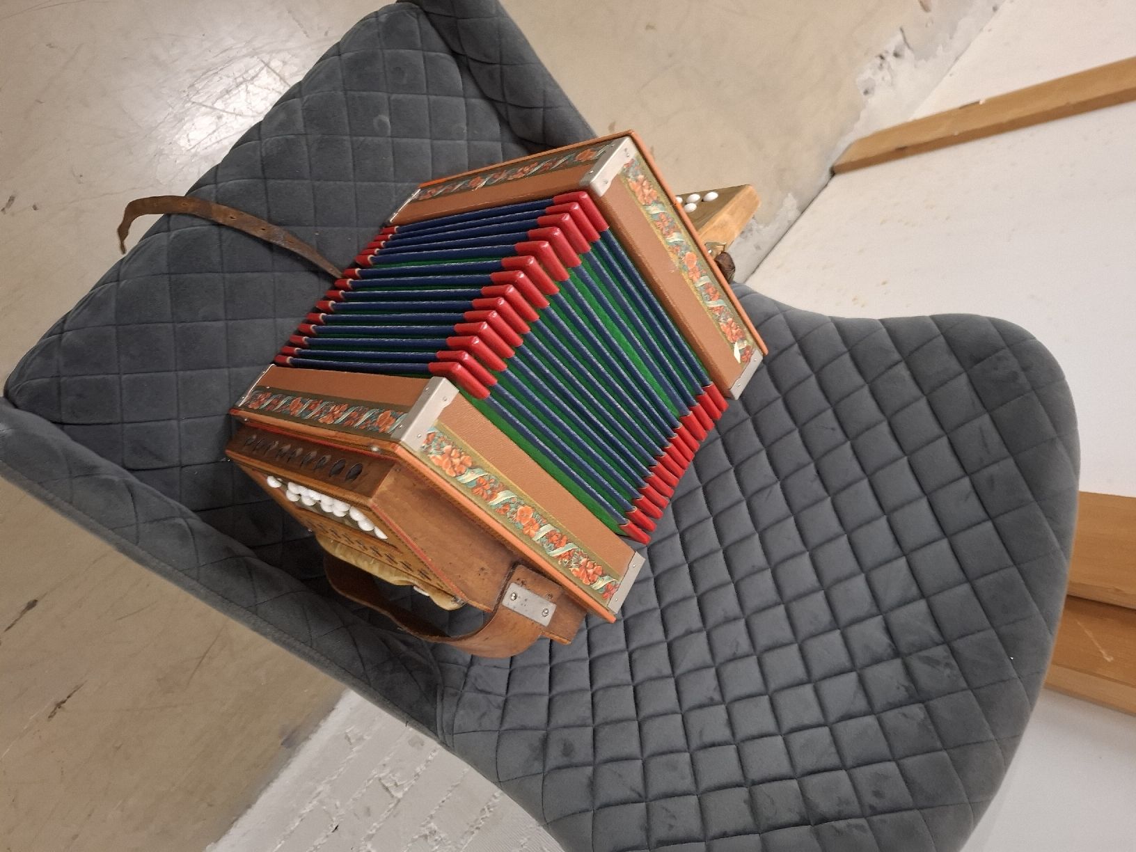 Strumenti musicali: Buchser orgeli – Usato da Villeneuve venduto da BibiVintage 3
