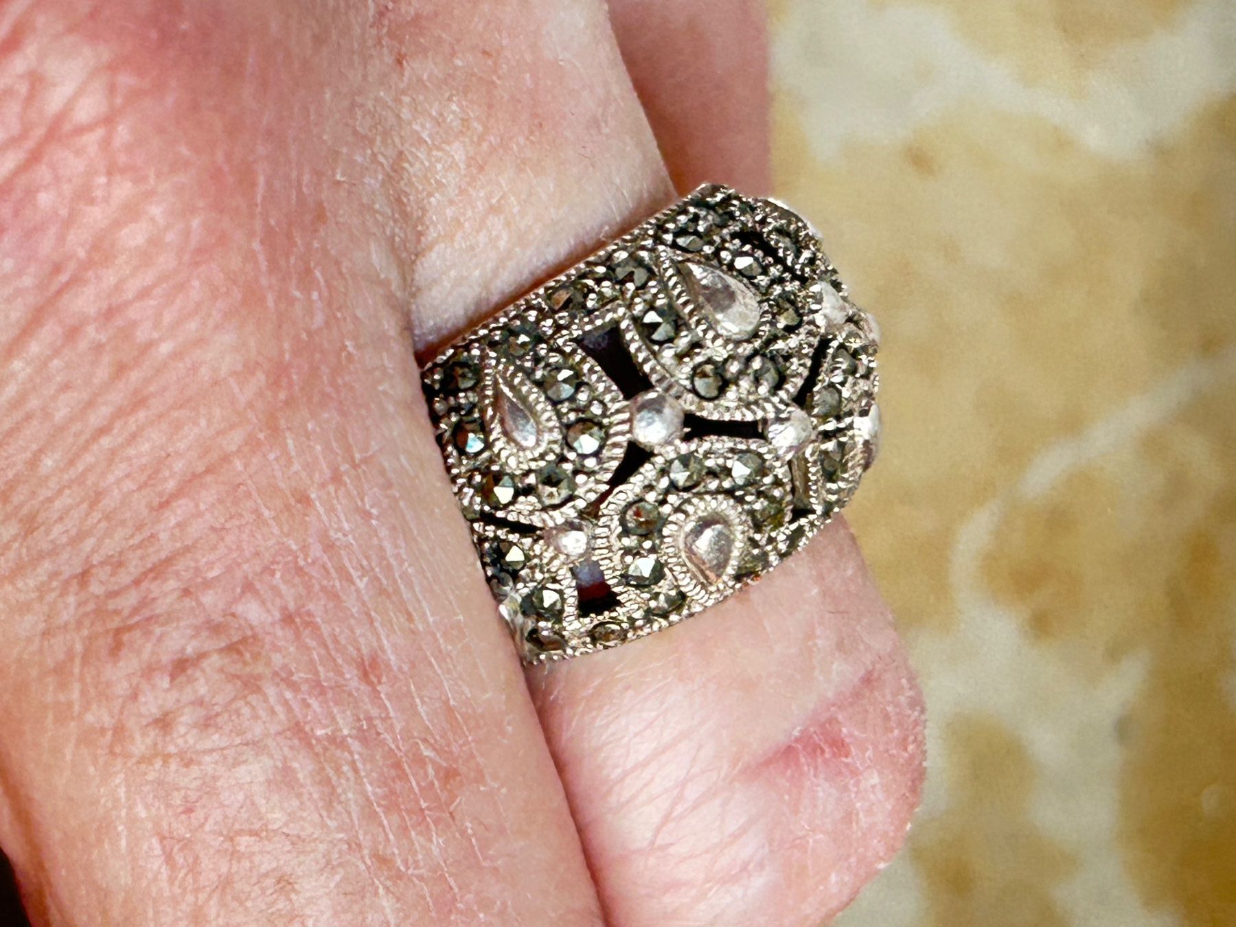 Anelli: Königlicher Silberring mit Pyrit, edel (54.5) – Usato da Laufen venduto da Bellebellezza 2