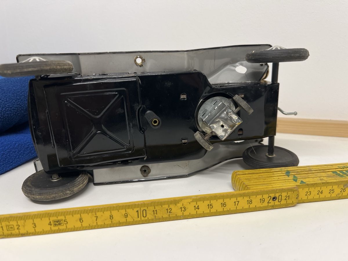 Modellautos: Blechmodelauto. – Defekt aus Steffisburg von gfell2 3