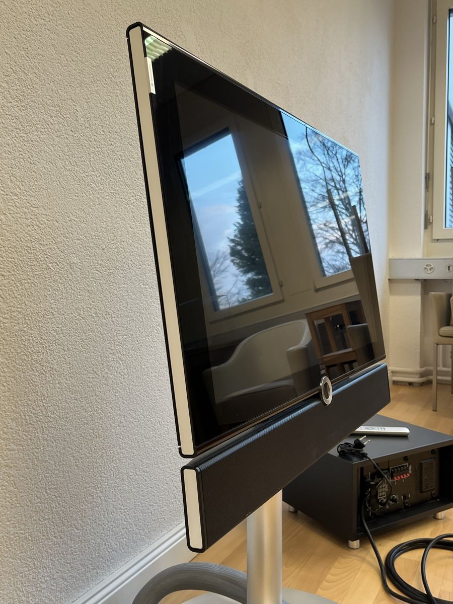 Appareils TV: Loewe Individual 32 Full HD TV mit Sound System – D'occasion à Horgen par Grizzly83 6