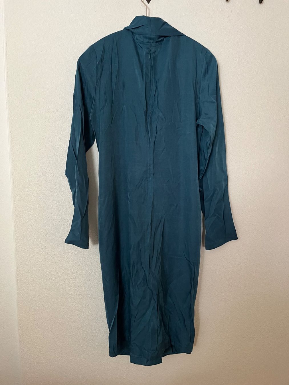 Kleider: Robe pétrole neuve – Gebraucht aus Cully von FranVey 4
