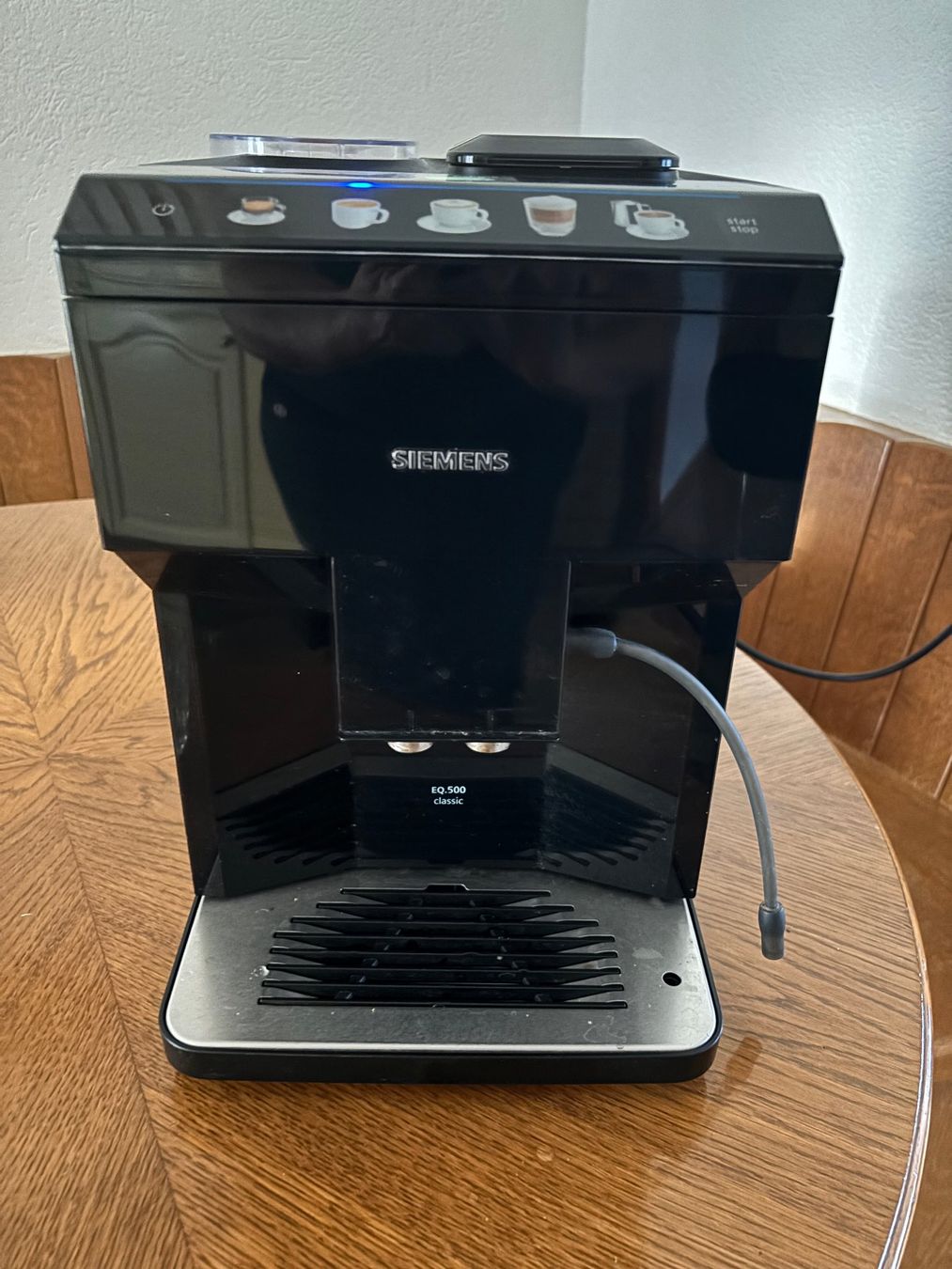 Siemens Kaffeemaschinen & Espressomaschinen: Kaffeemaschine Siemens EQ.500 classic – Defekt aus Gossau SG von Gusho 8