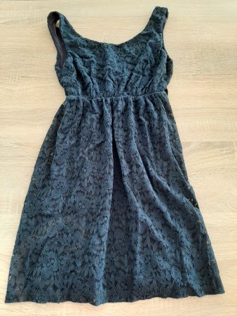Cocktailkleid Gr. S mit Innenfutter, Farbe blau-grün-violett