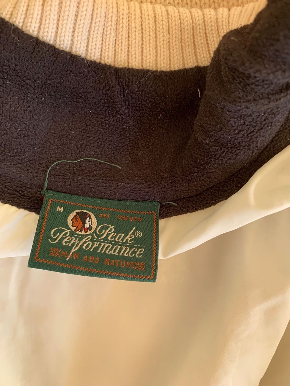 Peak Performance Jacken: Peak Performance Strickjacke, Top Zustand, Grösse M – Gebraucht aus Meiringen von tonicandgin 6