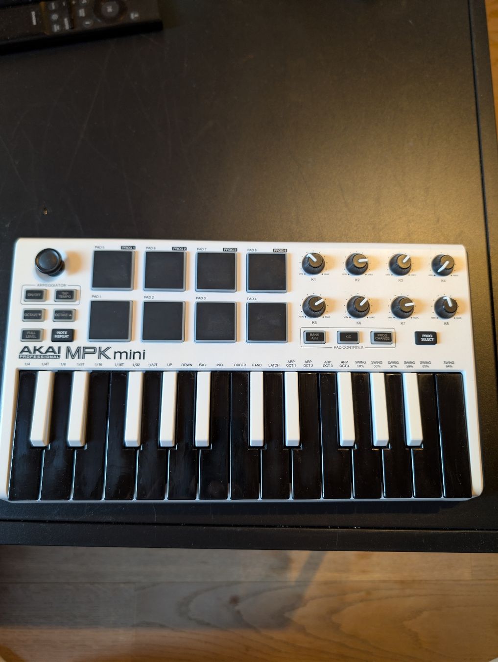 Akai Musikinstrumente: AKAI MPK mini - Special Edition – Gebraucht aus Beatenberg von Brad_Sefton 1