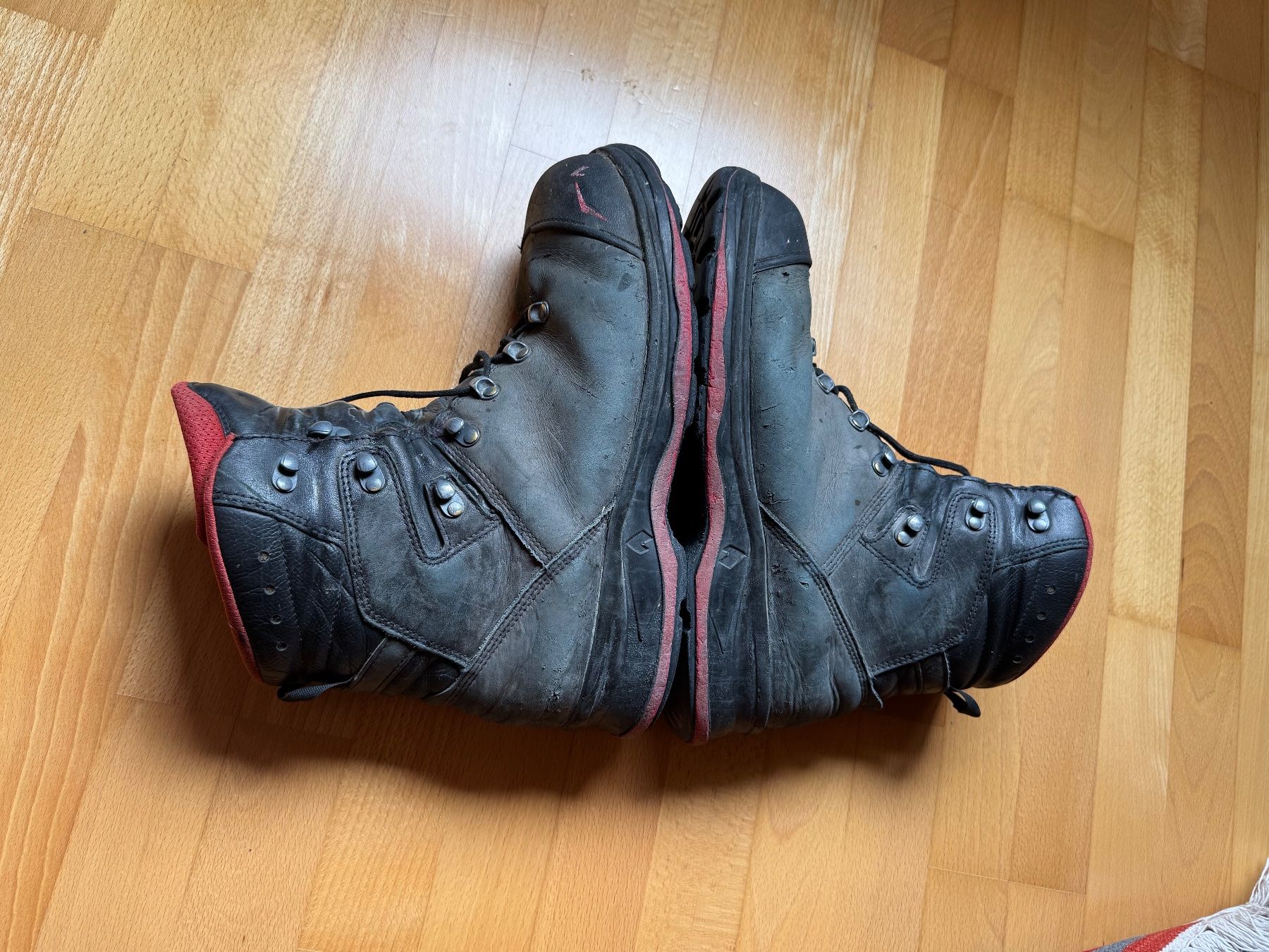 Haix Chaussures hommes: Arbeitsschuhe Gr. 45 gebraucht – D'occasion à Märwil par Asterix2009 2
