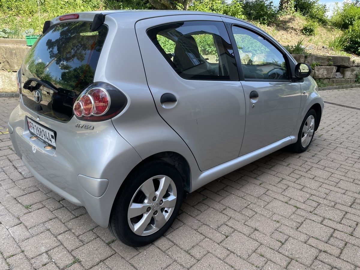 Toyota Automobili: Toyota Aygo 1.0 – Usato da Corpataux venduto da a_t_dq7j 1