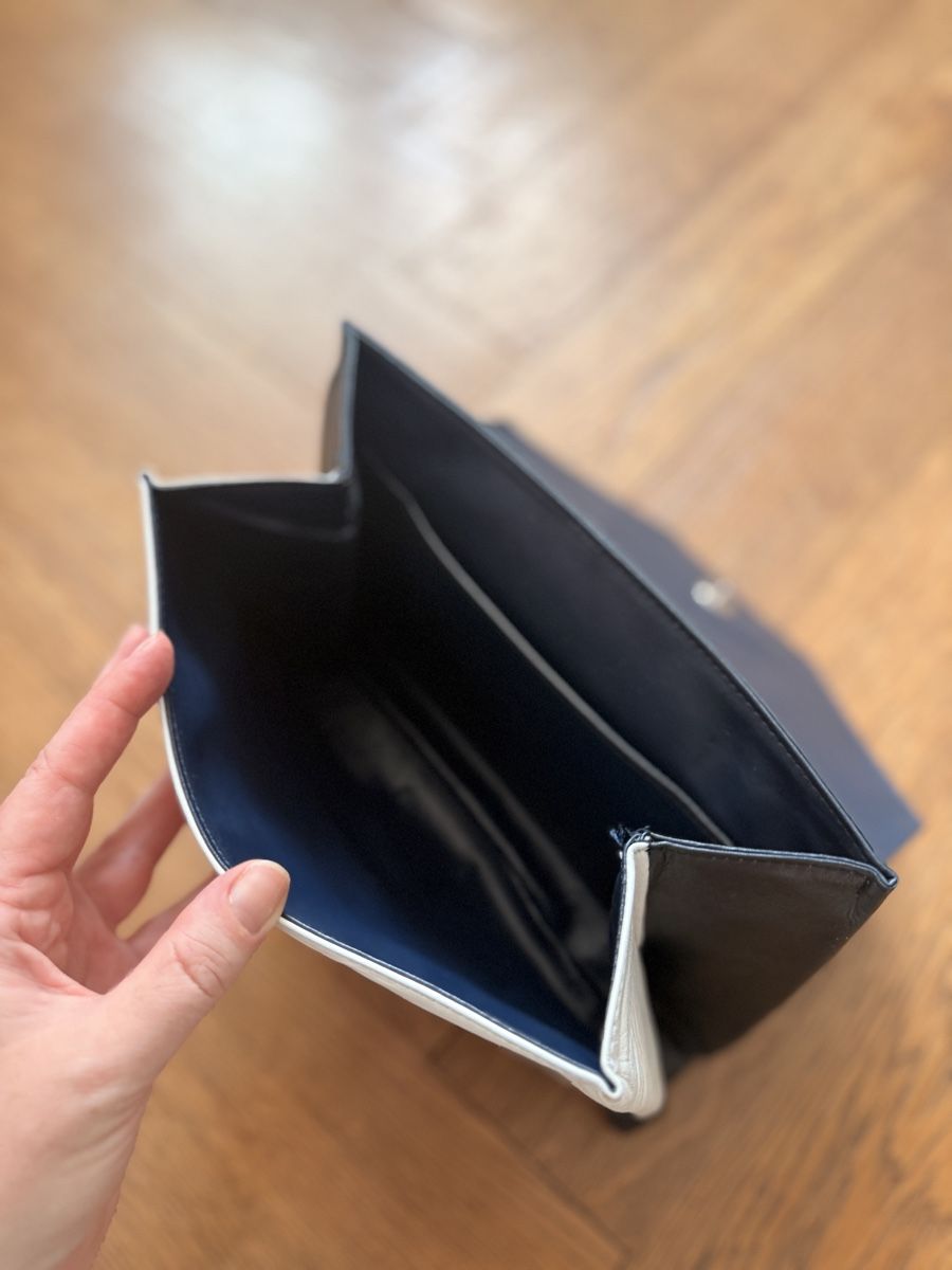Sacs femmes: Echtleder Handtasche & passendes Etui – D'occasion à Zürich par nakasch 3