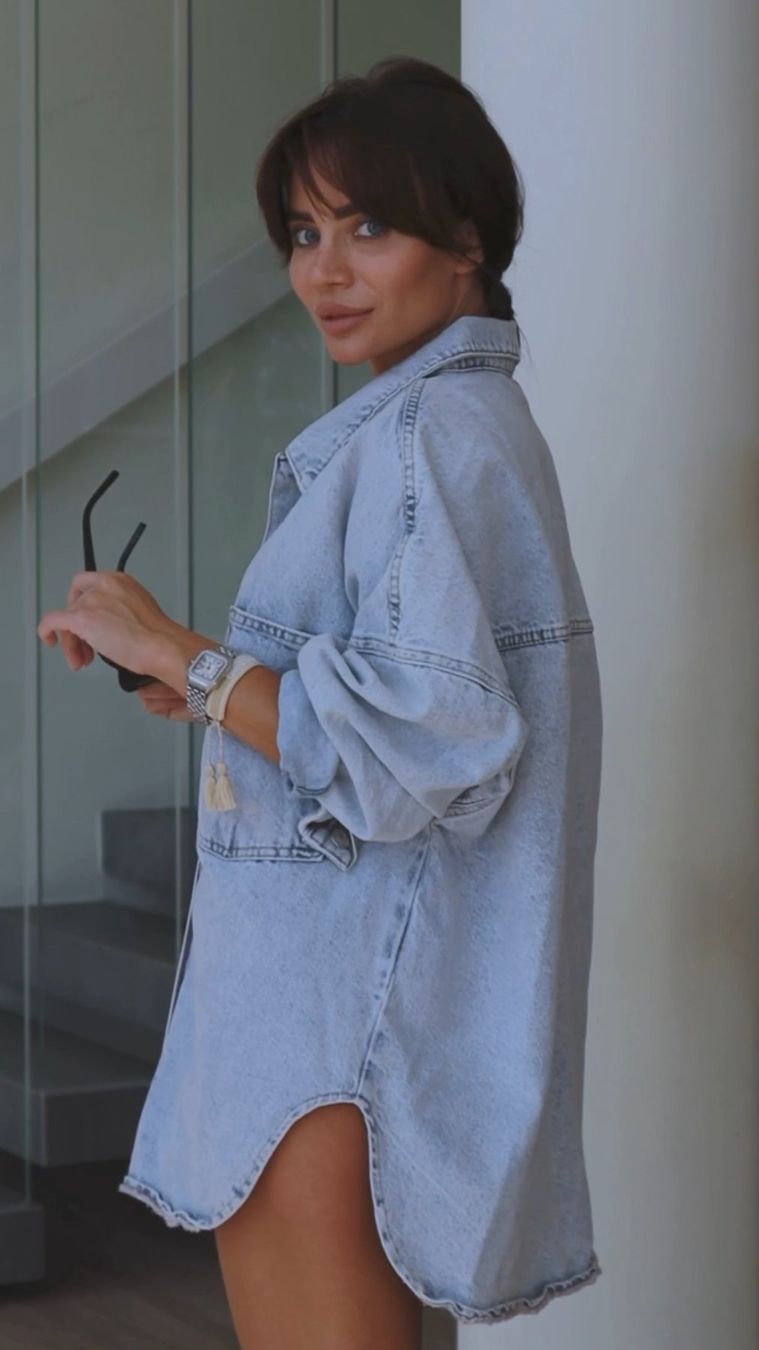 Giacche: Blue Denim Oversize Shirt-Jacket Size: S – Nuovo e nell'imballaggio originale da Zürich venduto da Ms.Me-Fashion 1