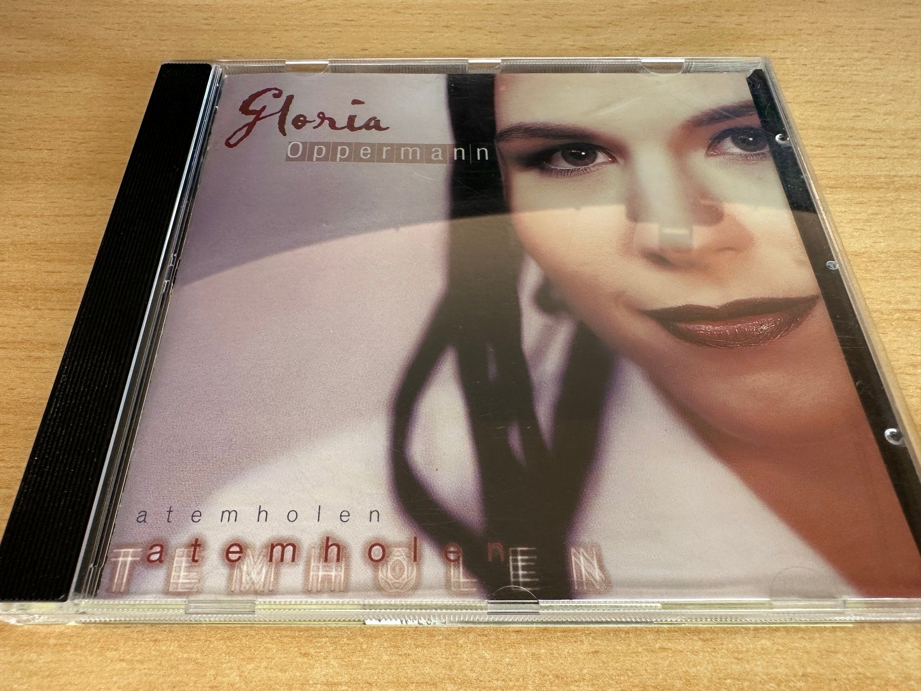 CD: Gloria Oppermann – Atemholen – Usato da Rikon im Tösstal venduto da Alpenmutz