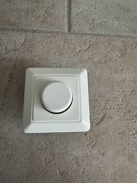 Interruttori: Dimmer Schalter für Beleuchtung – Usato da Bättwil venduto da malinki28