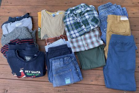 Kleiderpaket Jungen Gr. 122, diverse Kleider (Nr. 4)