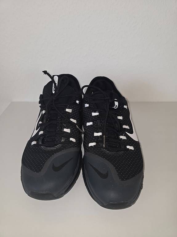 Scarpe da uomo: Air Max More Black-White-Wolf Grey Taille 44 – Usato da Pully venduto da fer_8lm6 3