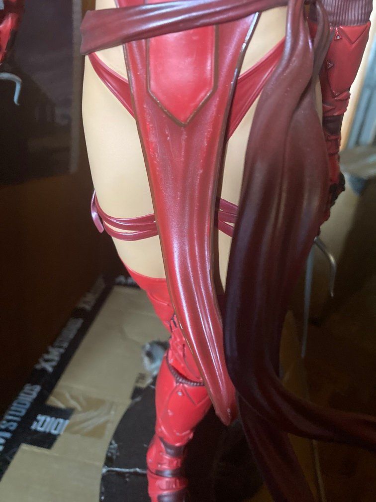Marvel Statuette: Sideshow Elektra 1/4 Statue – Usato da Tafers venduto da tobib_23 3