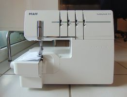 Overlock Nähmaschine PFAFF hobbylock 2.5, Gratis-Versand.
