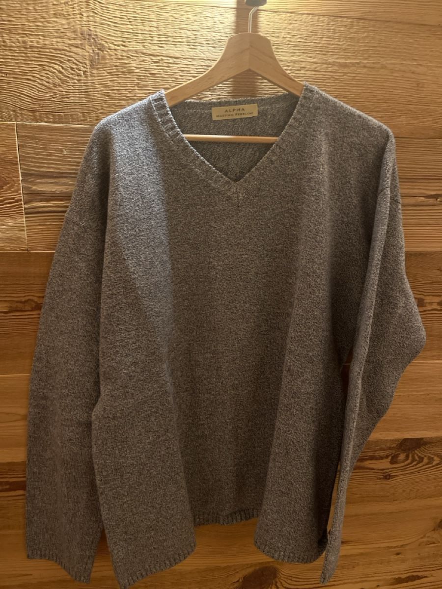 Maglioni & Felpe: Original V neck pullover Alpha by Massimo Rebecchi – Usato da Rüschlikon venduto da ant_5v7g