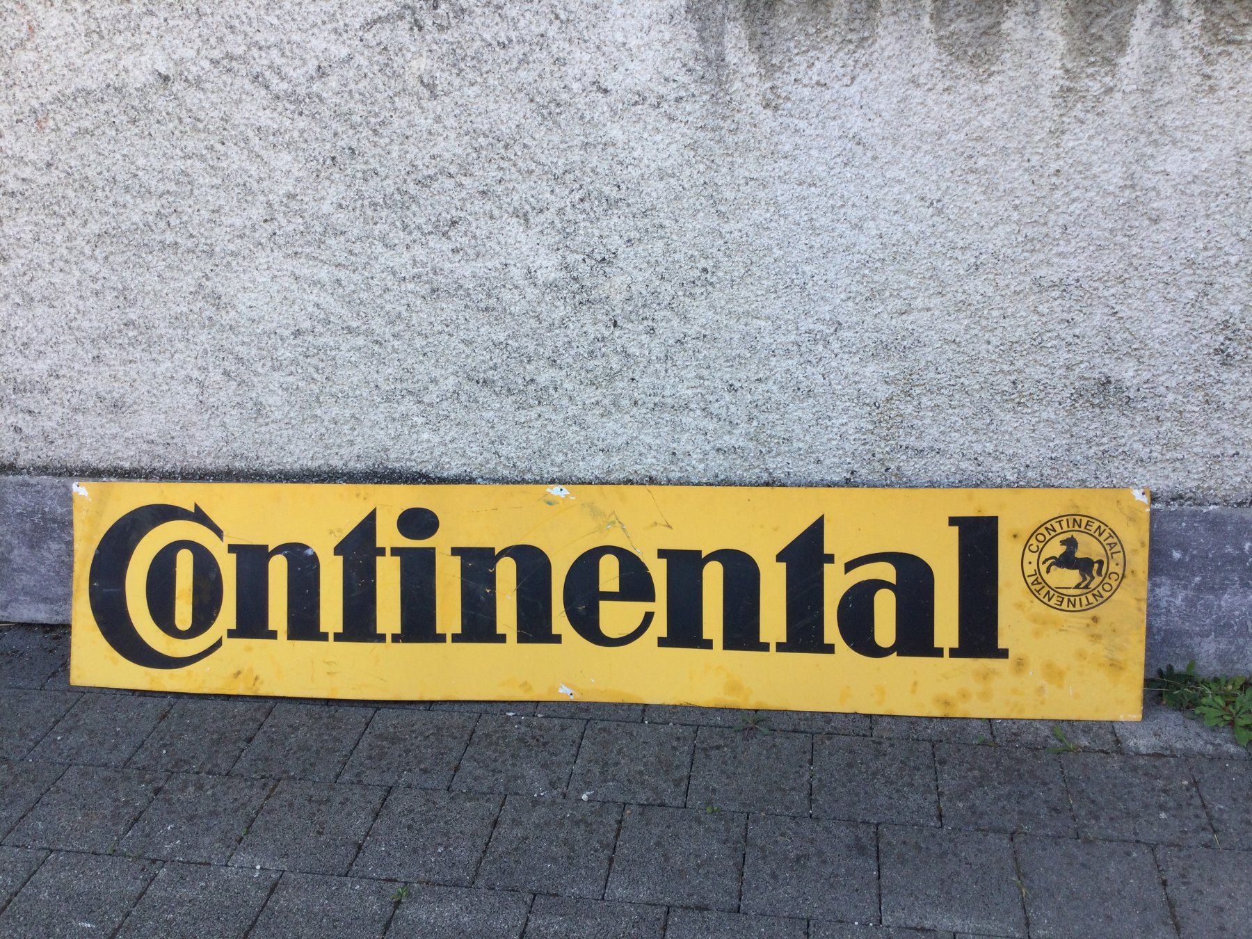 Continental Schilder: Grosses gebrauchtes Blech Continental Schild Werbeschild – Gebraucht aus Wangen SZ von kuriosum12 2