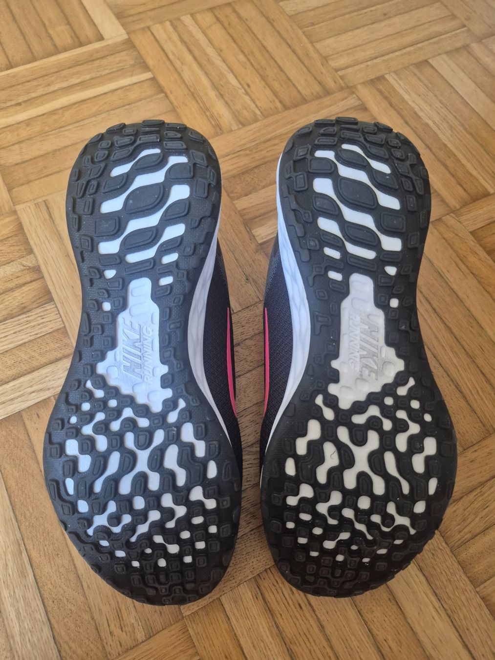 Nike Scarpe da uomo: Nike Turnschuhe – Nuovo (secondo la descrizione) da Binningen venduto da NiNi1985 2
