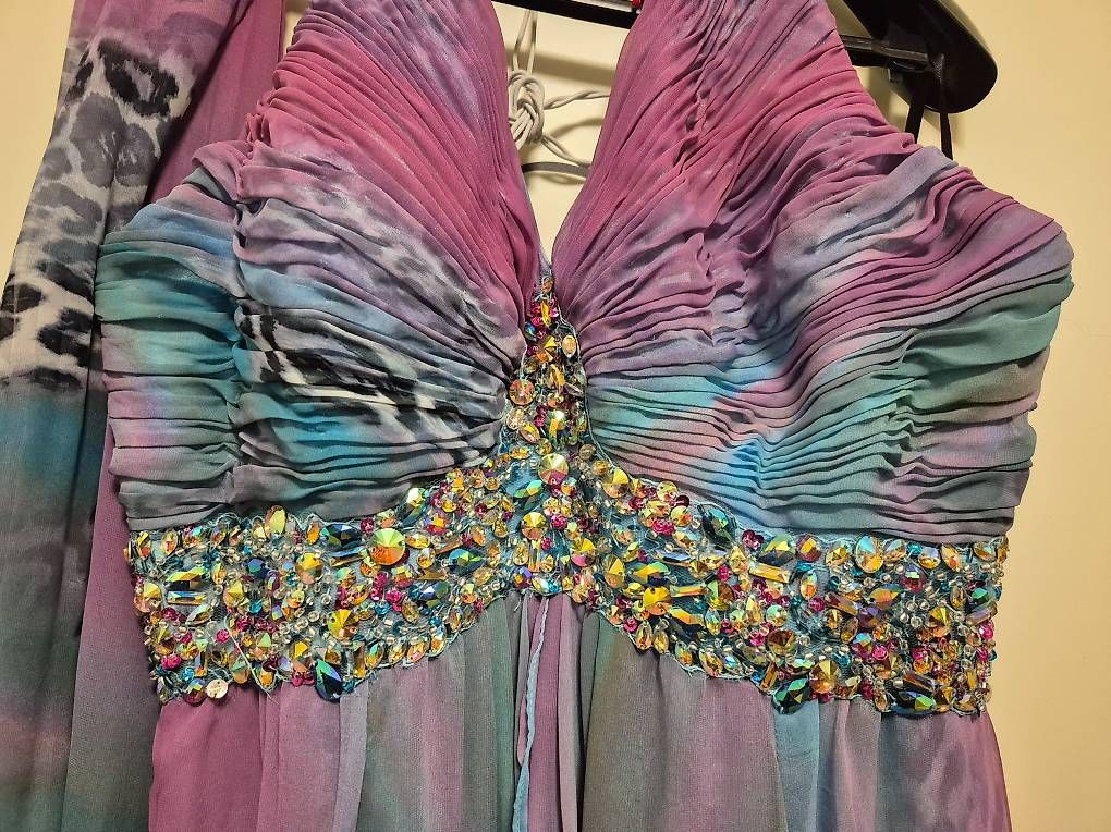 Vestiti: Wunderschönes Festkleid Gr. 42 – Usato da Winterthur venduto da Neuesim