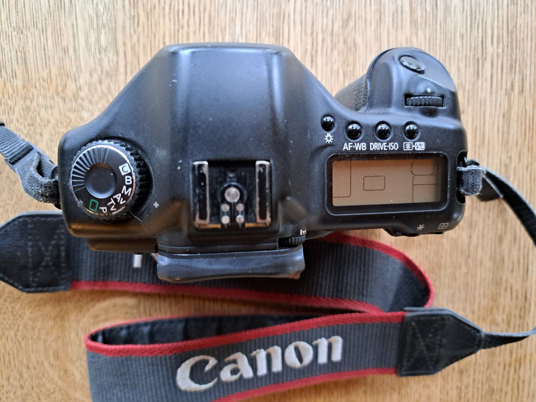 Canon Fotocamera: Canon 5d Mark I Classic mit Batteriegriff – Usato da Zwingen venduto da Tigertimmi 3