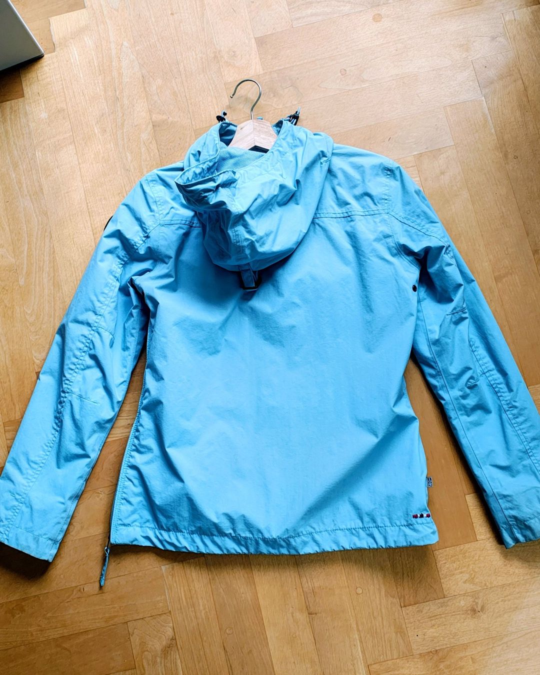 Napapijri Giacche & Cappotti: Napapijri Jacke – Usato da Ennetbaden venduto da queenlisa78 1