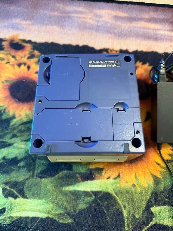 Nintendo Console: Nintendo Gamecube Violett (Indigo) – Usato da Flawil venduto da oie_123_b 1