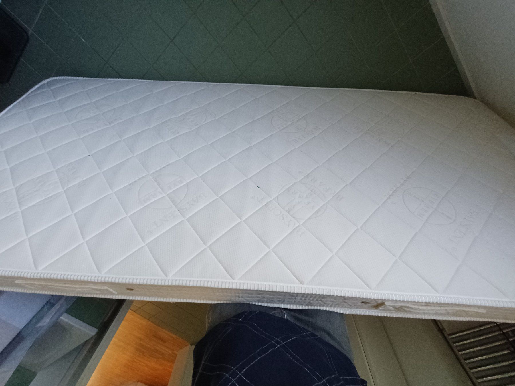 Materassi: Matratze (90 x 200 cm) – Usato da Unterengstringen venduto da Nueli1 2