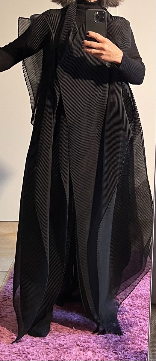 Issey Miyake Cappotti: Issey Miyake Mantel – Usato da wolfhausen venduto da per13lina 3
