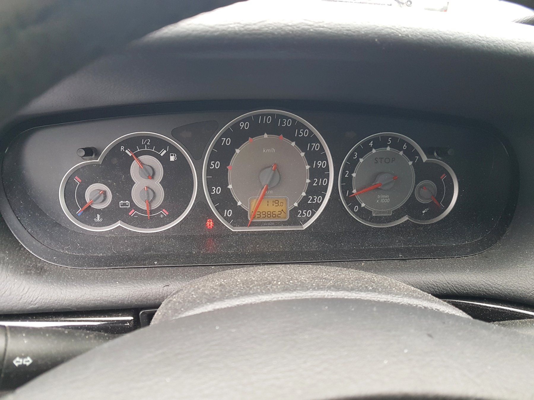 Citroën Automobili: Citroën break C5 2.0 HDI - 2005 – Usato da Yverdon-les-Bains venduto da -V- 3