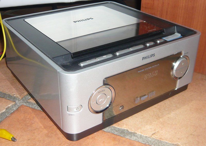 Radio: Philips Stereoanlage – Usato da Ruggell venduto da Btt 2