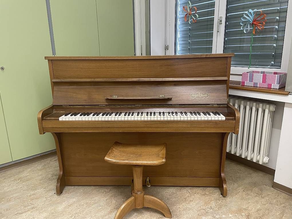 Instruments de musique: Klavier – D'occasion à Gossau ZH par lar_2npx 4